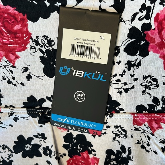 Ibkul Linited Edition 14in Swing Skort Xenia Red and Black Floral NWT - Picture 13 of 14